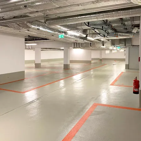 The Flag West M. Отель 4*