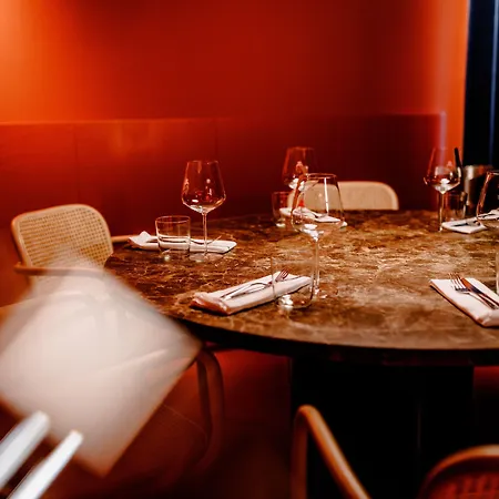 The Flag West M. 4* פרנקפורט