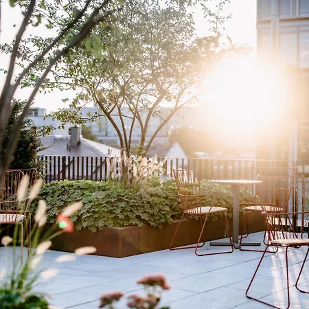 The Flag West M. 4* פרנקפורט