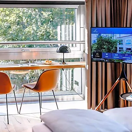 The Flag West M. 4* فرانكفورت