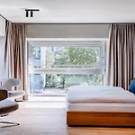The Flag West M. فندق 4*