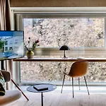 فندق The Flag West M. 4*